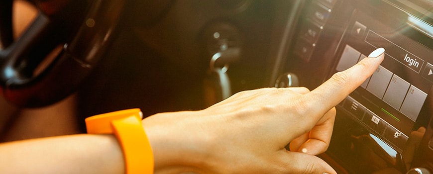 conducir-con-seguridad-y-calor-en-verano-Desguace-Paris