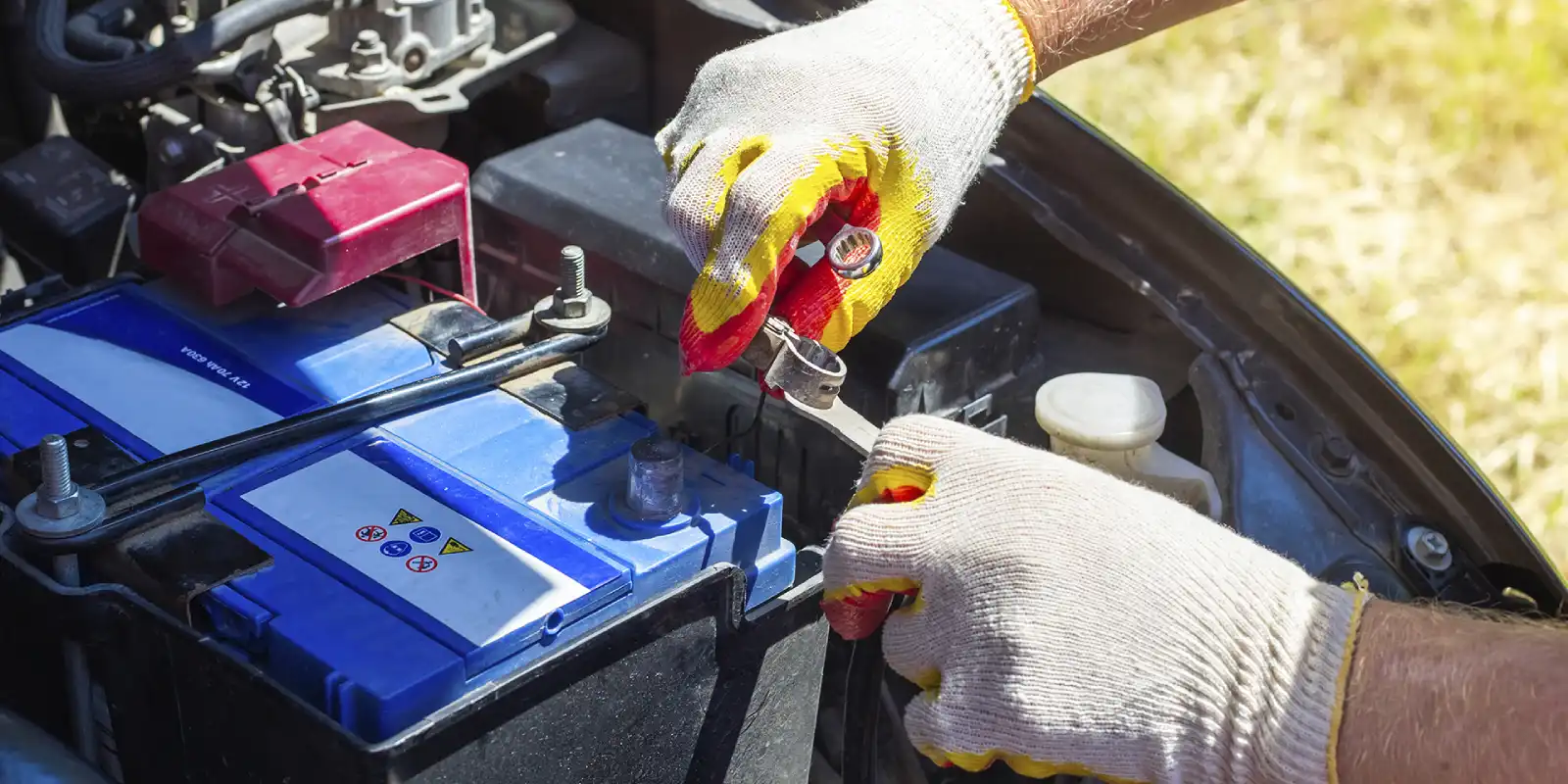 Todo sobre el adecuado mantenimiento de la batería del coche